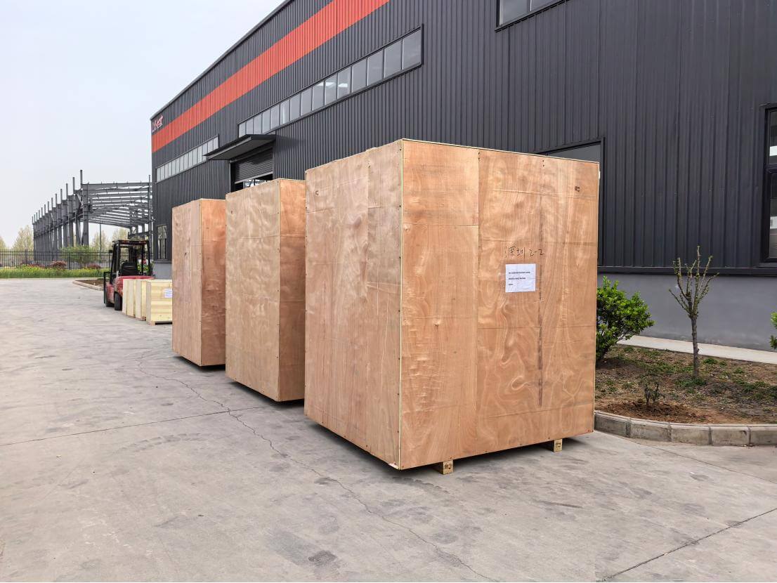 Large CNC intelligent laser cutting machine